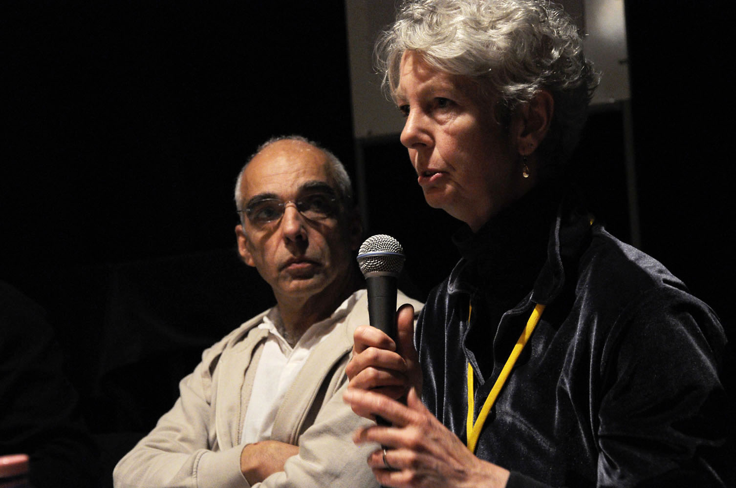 Angelus Iván, Laurie Uprichard 