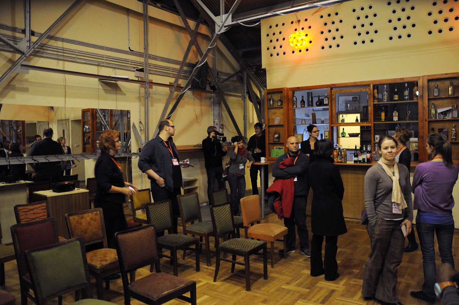 Visit the Venues - Bakelit 